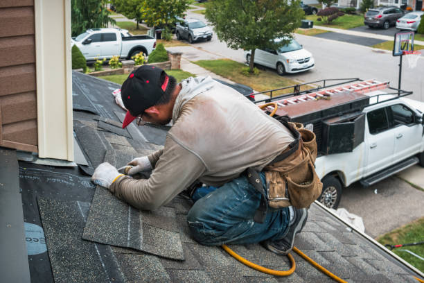 Professional Metal Roofing technician working in Etna, CA
